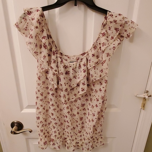 Chiffon Ruffle-Trim top - Picture 1 of 2